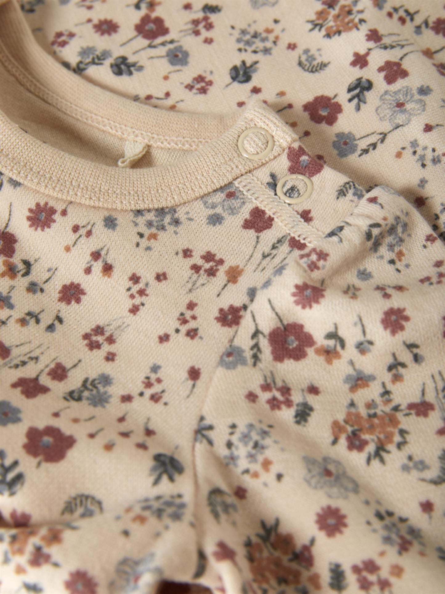 Body LS blomster